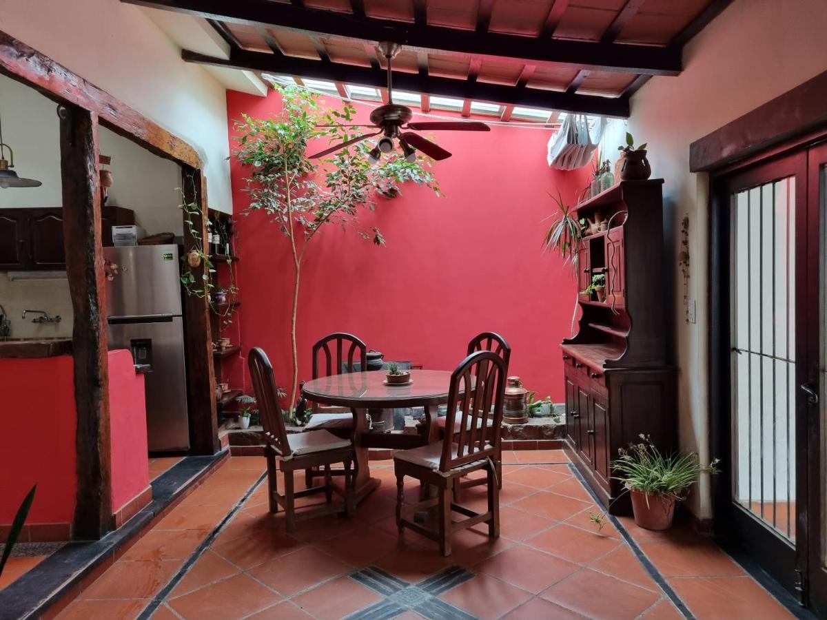 Hostal Las Rosas Salta Exterior foto