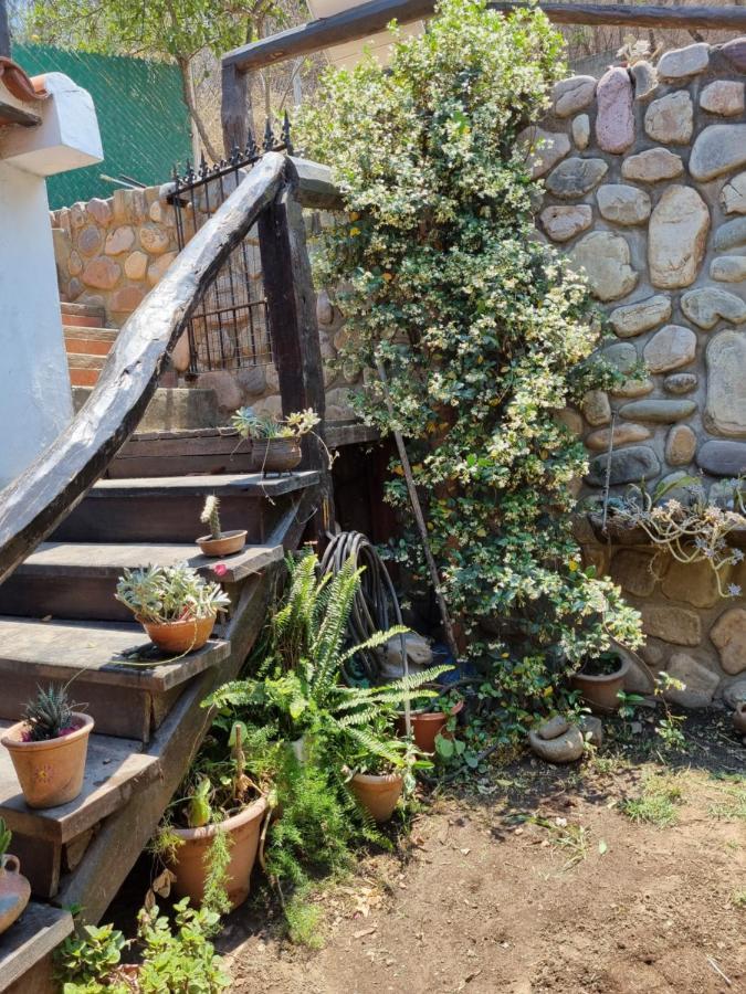 Hostal Las Rosas Salta Exterior foto