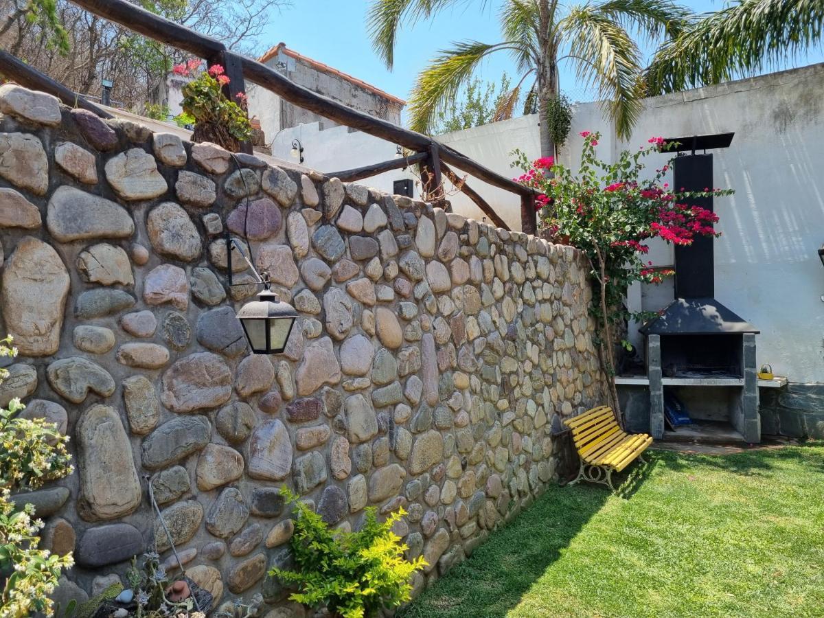 Hostal Las Rosas Salta Exterior foto