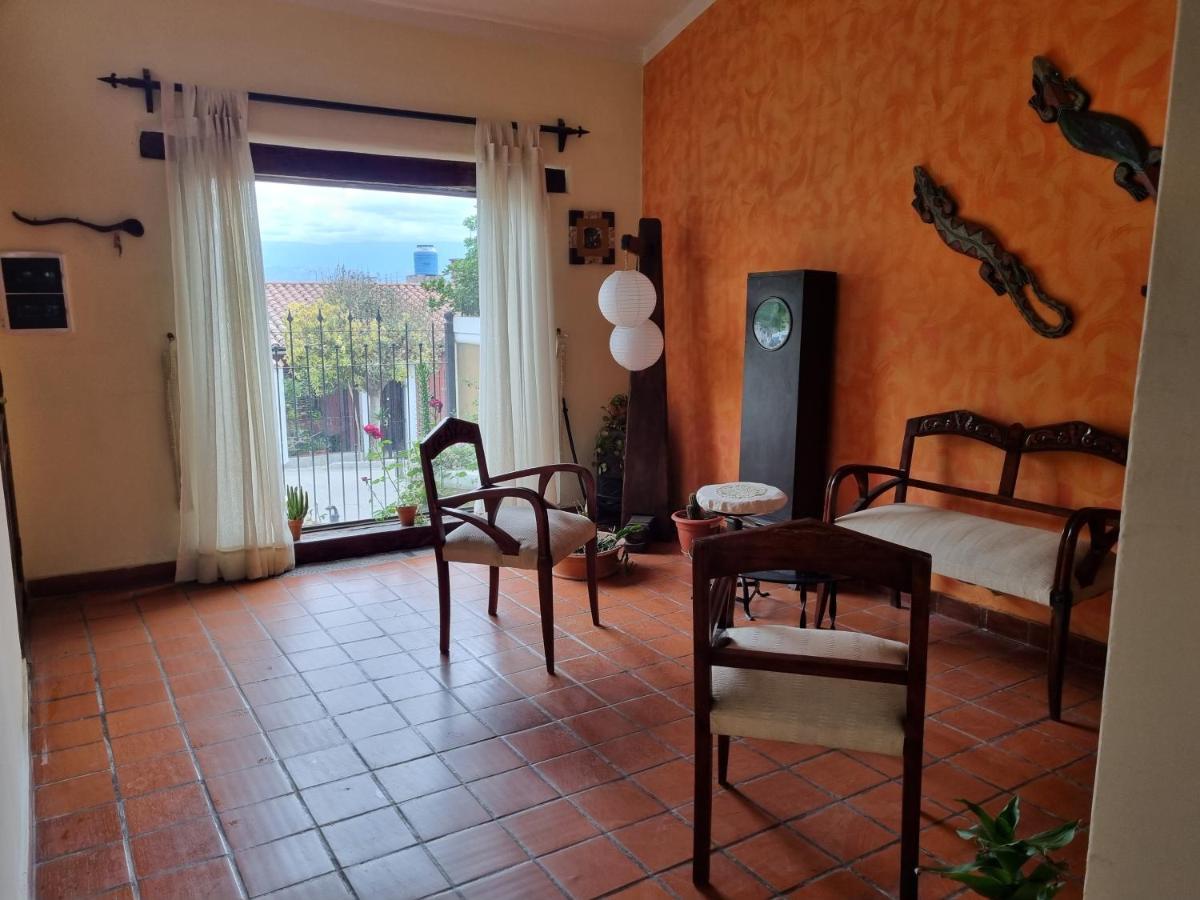 Hostal Las Rosas Salta Exterior foto